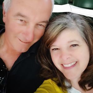 Meet your Posher, Dawnila